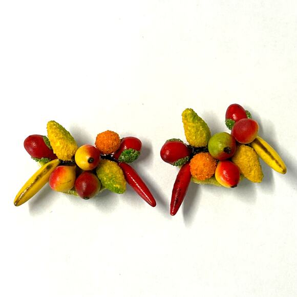 Vintage 1940's or 50's Fruit Basket Fruit Salad Shoe Clips RARE - Picture 1 of 5